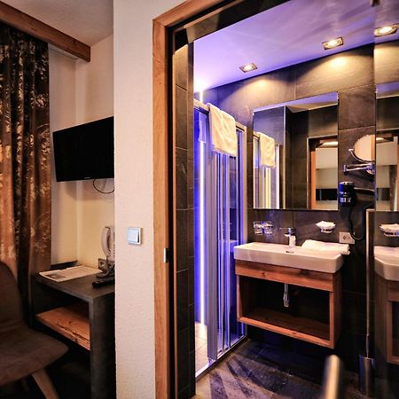 Hotel Fatlar อิสชเกิล ภายนอก รูปภาพ