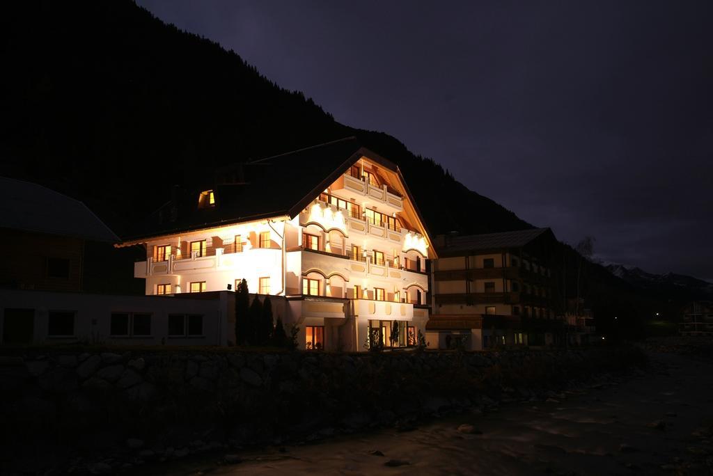 Hotel Fatlar อิสชเกิล ภายนอก รูปภาพ